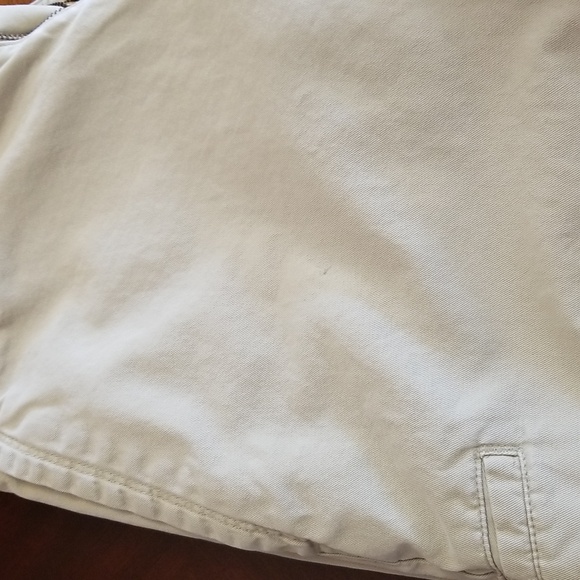 Dockers Khaki Men's Shorts - Picture 7 of 9